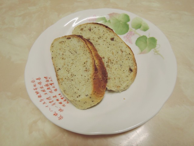 奶茶花生牛奶麵包13